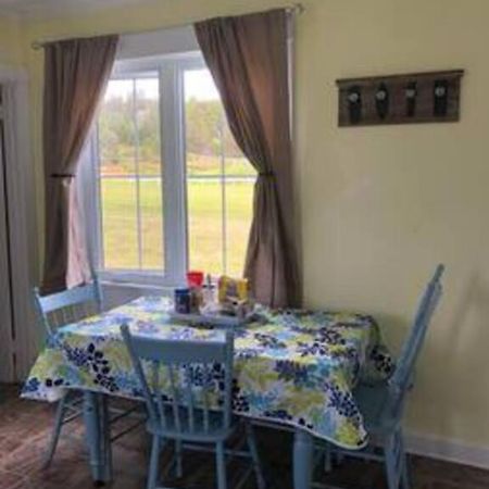 Вілла Experience Tranquility Cricket Field Offers Charming Retreat In Twillingatate Туіллінґейт Екстер'єр фото